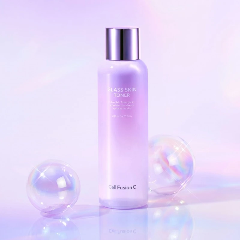 Stiklinio spindesio suteikiantis veido tonikas „Glass Skin Toner“ 150 ml