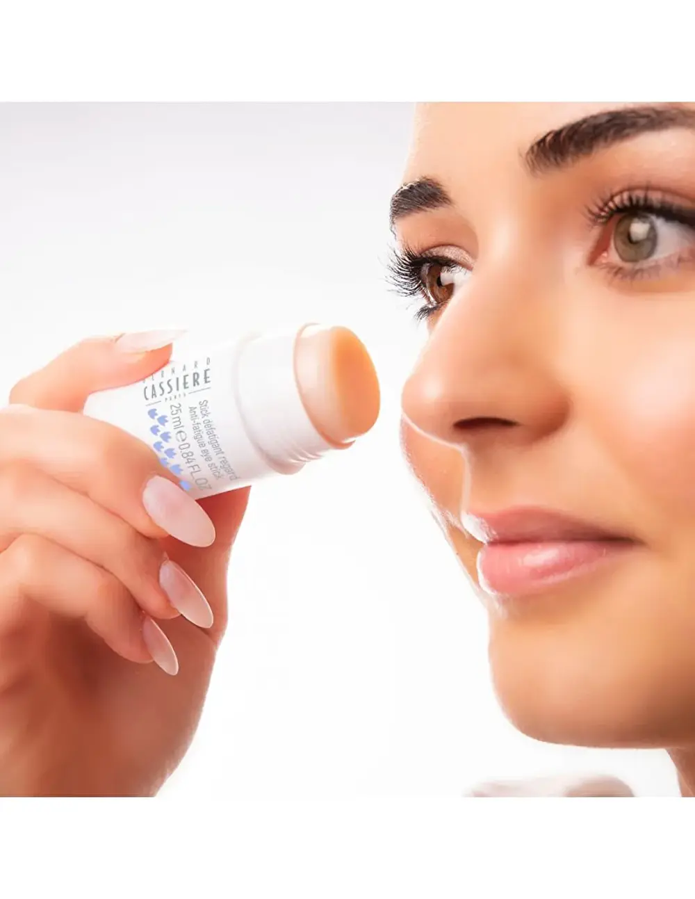 BERNARD CASSIERE Cornflower anti-fatigue eye stick / Rugiagėlių apyakių pieštukas, mažinantis nuovargio požymius 25 ml