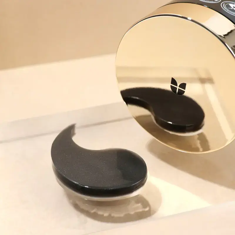 MIZON Black pearl eye gel patch / Paakių pagalvėlės 60 pagalvėlių, 84 g