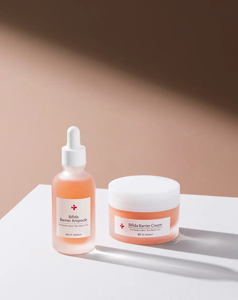 CUSKIN DR.SOLUTION jauninamasis veido kremas su bifidobakterijomis