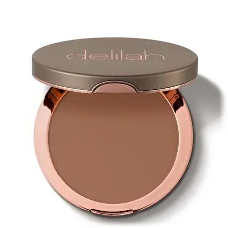 Delilah Sunset Matte Bronzer Matinis bronzantas Light-Medium, 11g (be pakuotės)