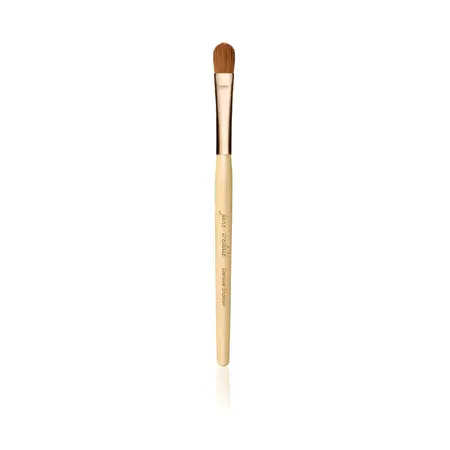 Jane Iredale Deluxe Shader – Akių retušavimo šepetėlis